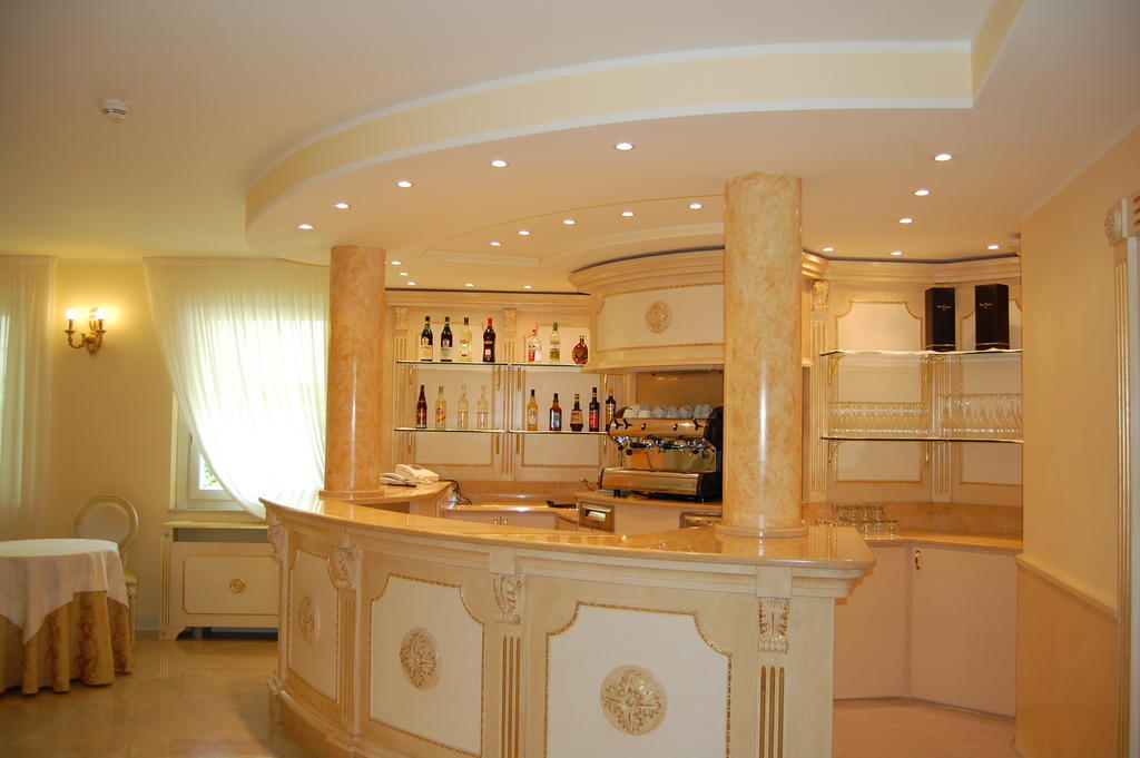 Hotel Motel Gold Calcinate المظهر الخارجي الصورة