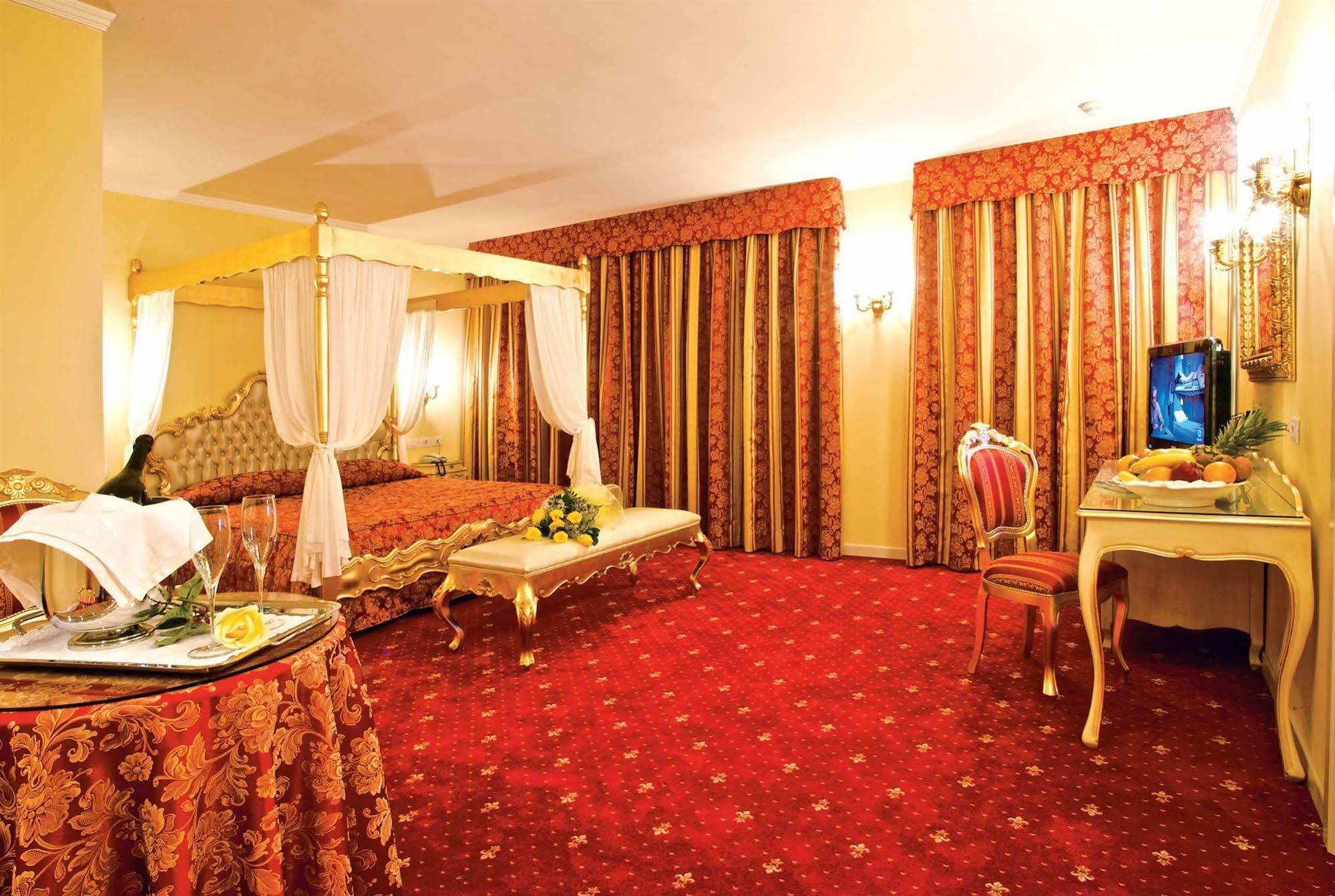 Hotel Motel Gold Calcinate المظهر الخارجي الصورة